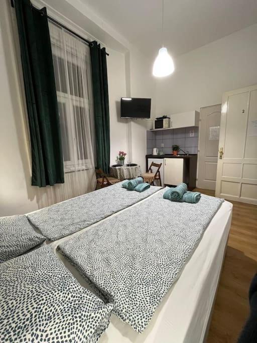 12# Sunflower Cozy Apartment ブダペスト エクステリア 写真